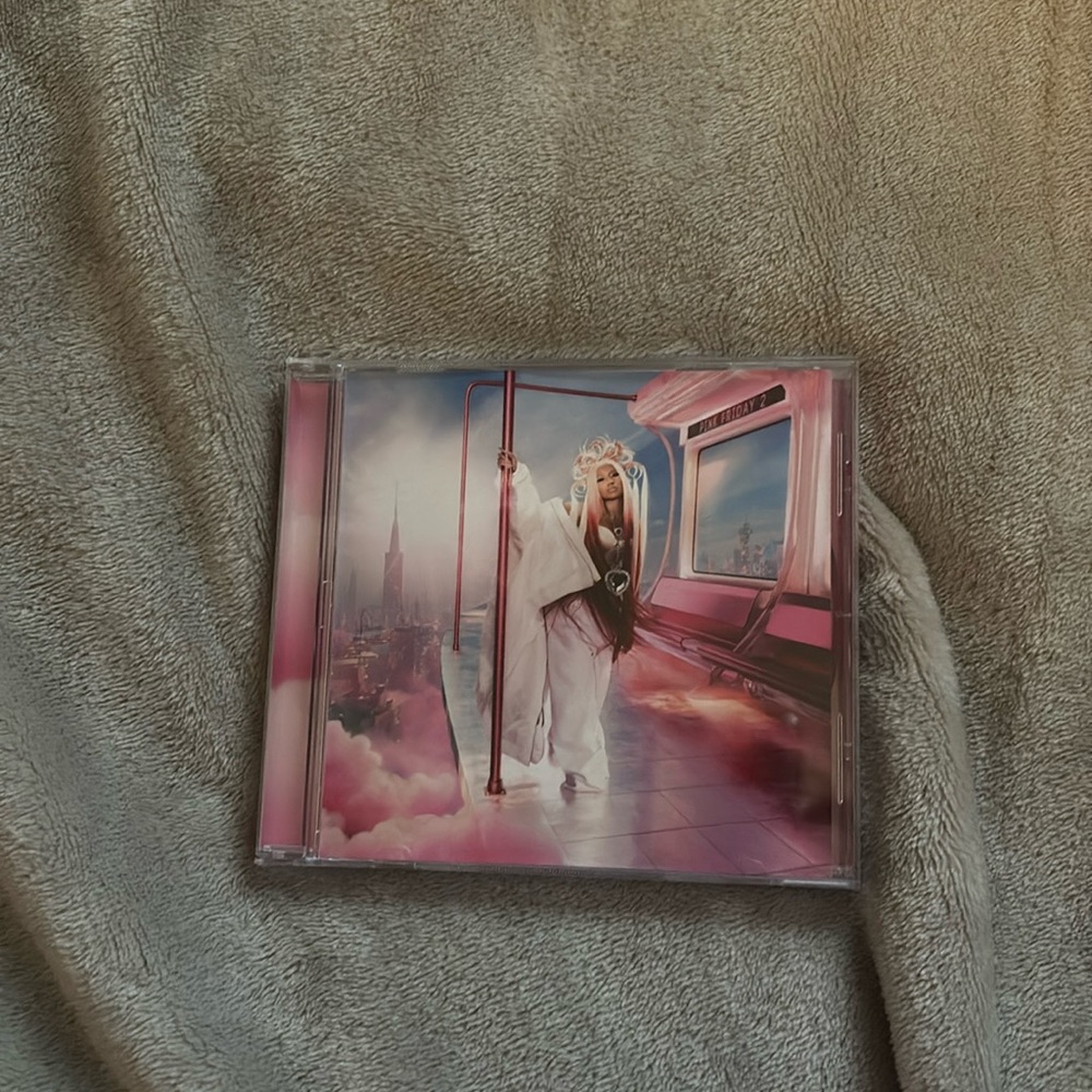 Nicki Minaj Pink Friday CD
